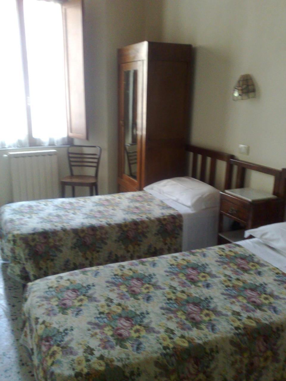 Albergo Locanda Garibaldi Siena Luaran gambar